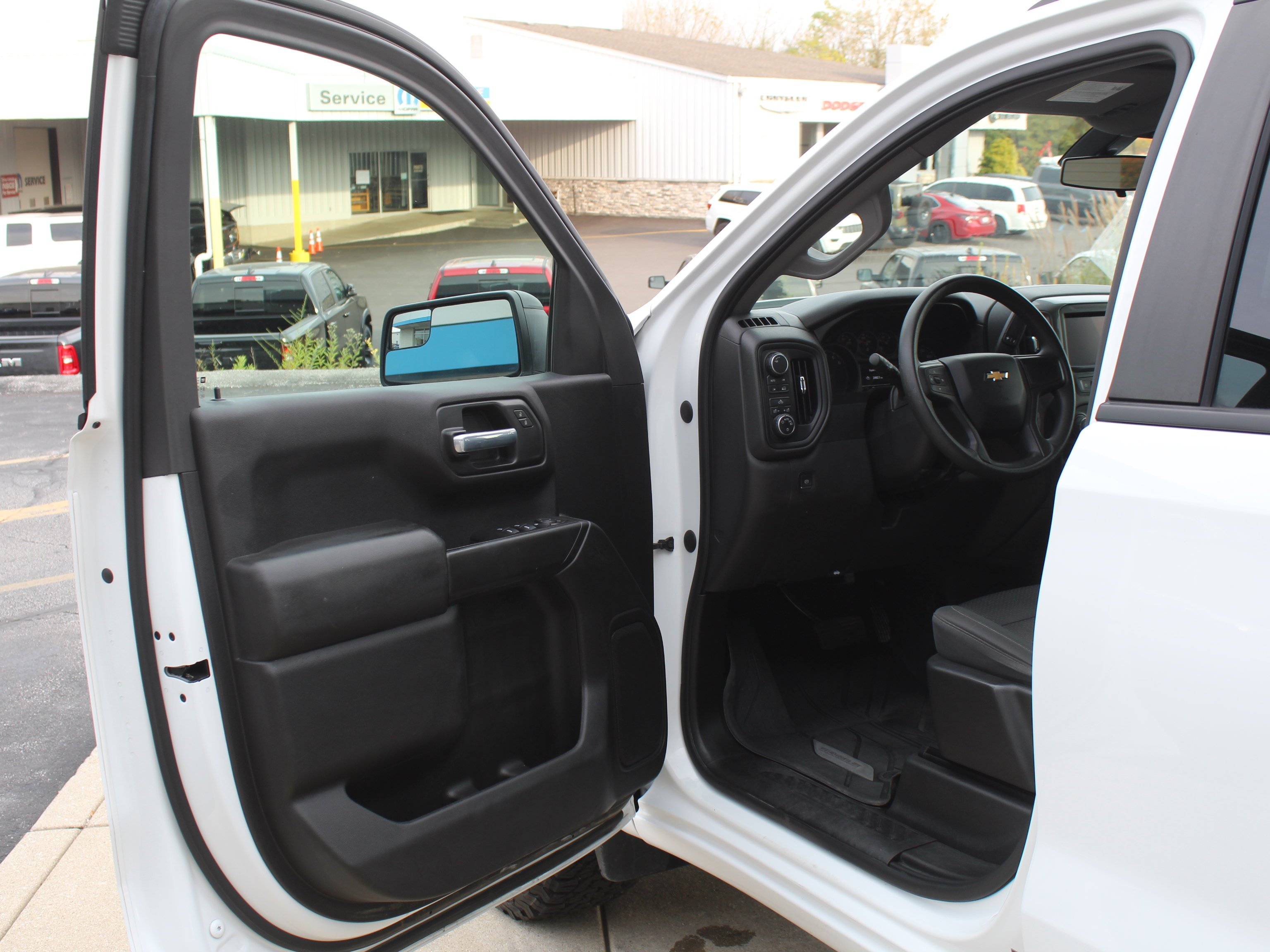 Used 2021 SUMMIT WHITE Chevrolet Custom image 12