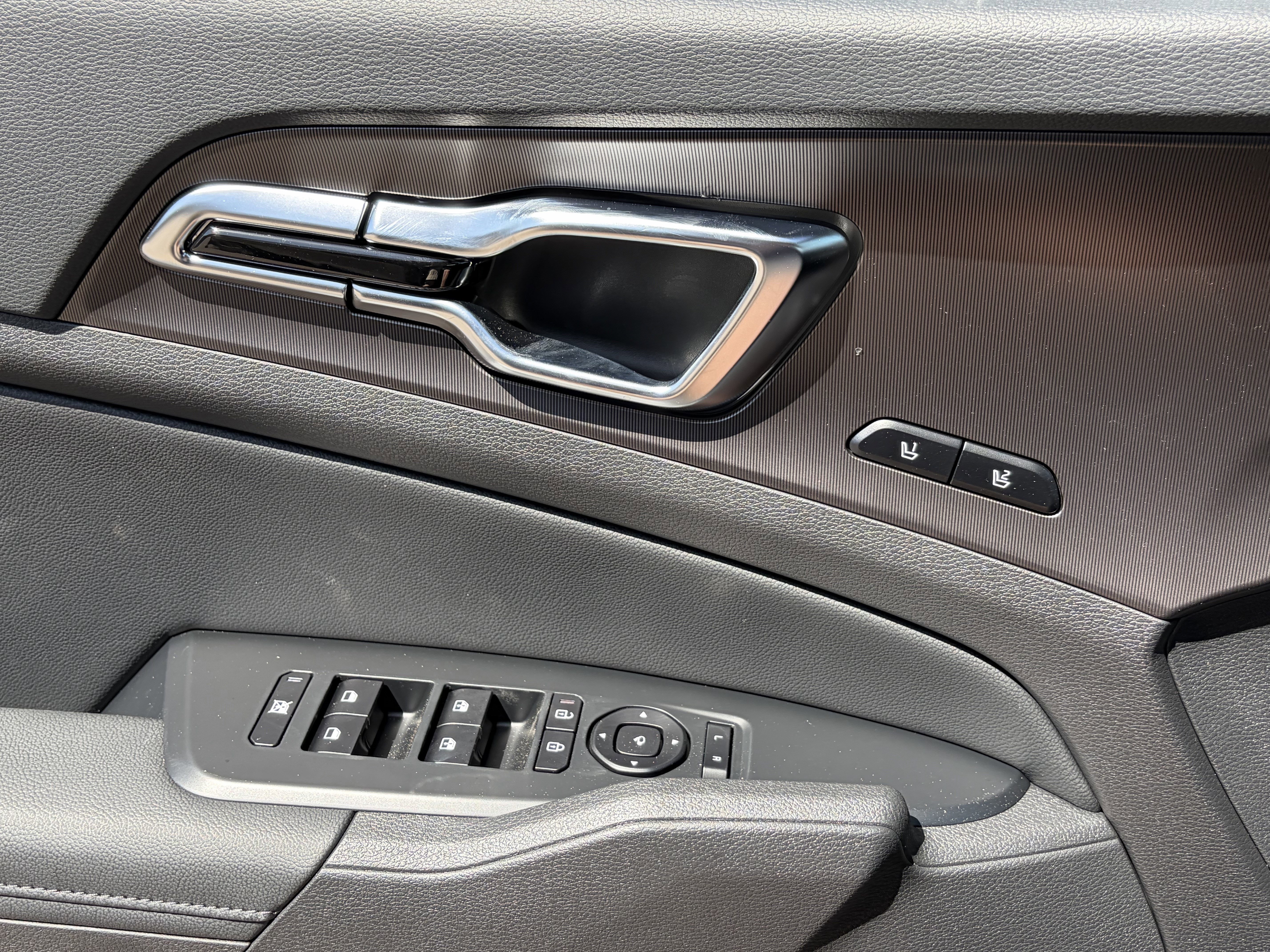 New 2026 Shadow Matte Gray Kia SX Prestige image 20