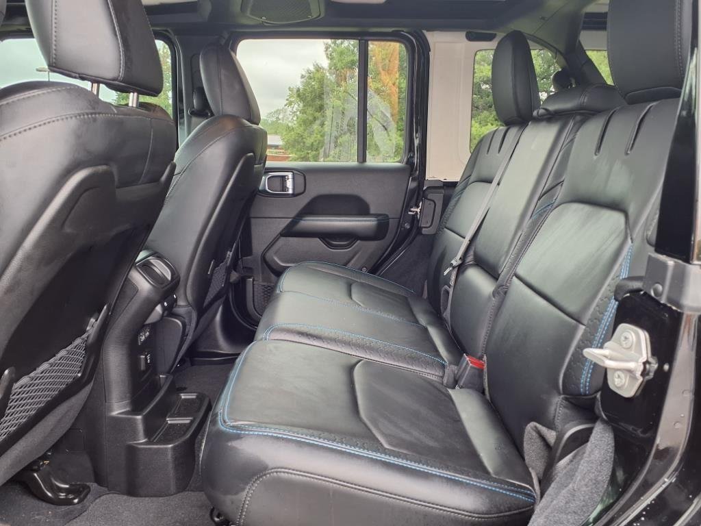Used 2024 Black Clearcoat Jeep High Altitude image 24