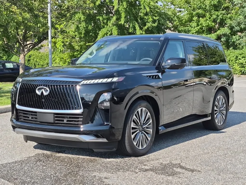 2027 INFINITI QX80 Luxe 4WD