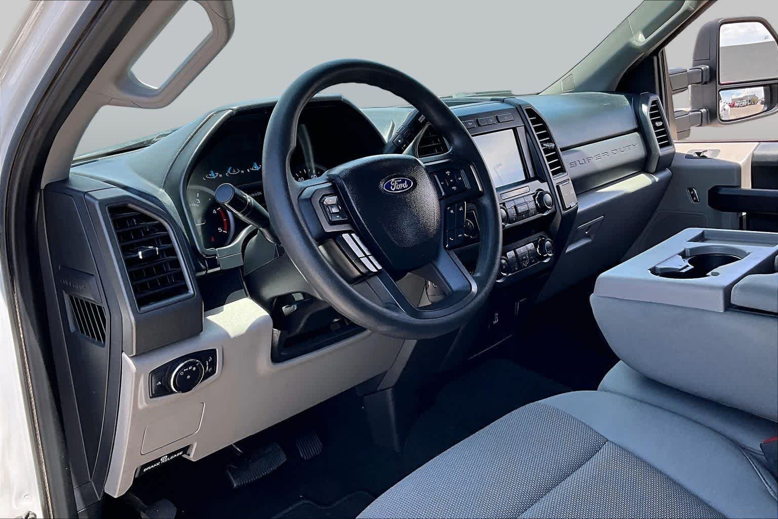 Certified Used 2020 Oxford White Ford XL image 16