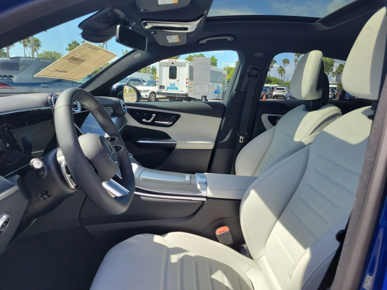 New 2026 Starling Blue Metallic Mercedes-Benz GLC 300 image 21