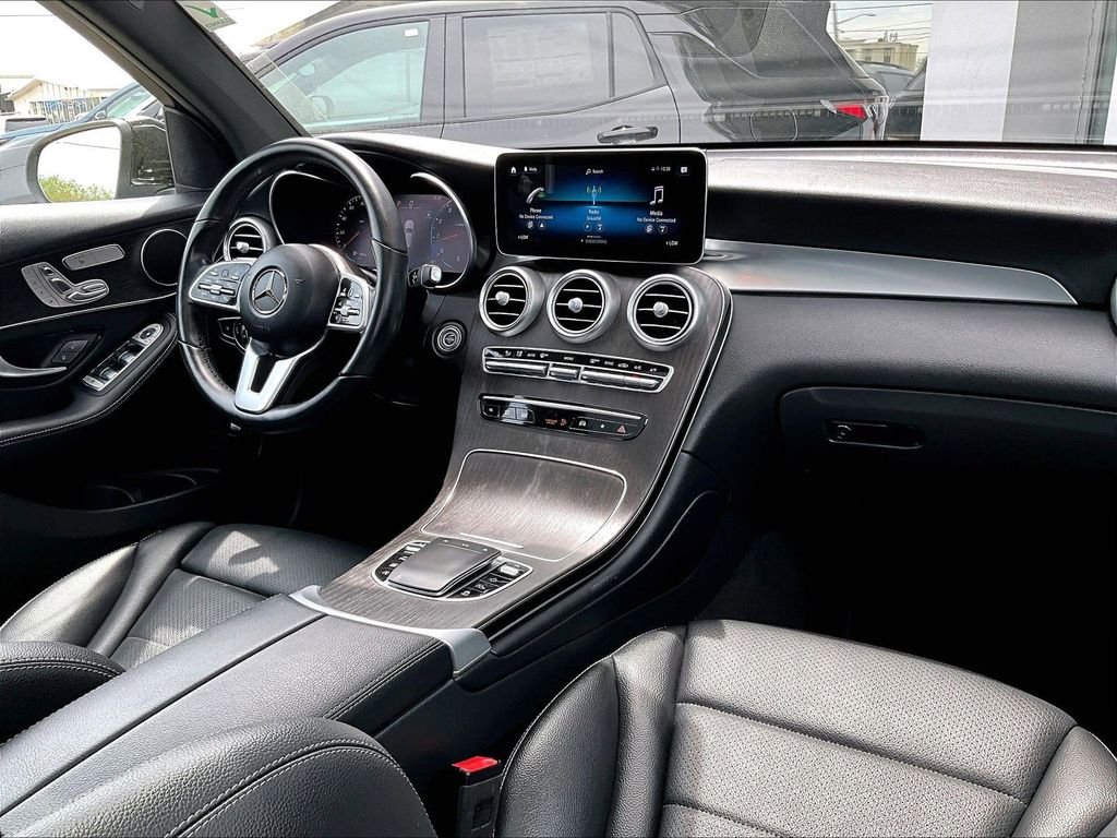 Used 2022 Black Mercedes-Benz GLC 300 image 14