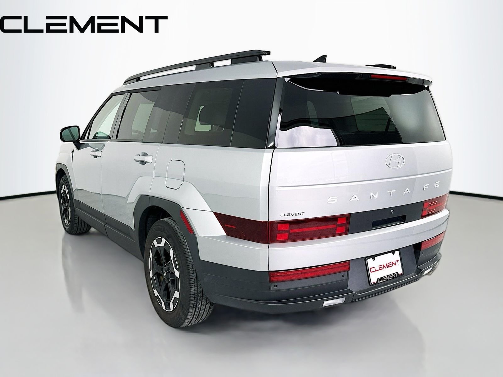 Certified Used 2025 Silver Hyundai SEL image 10