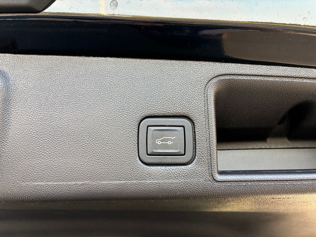 Used 2024 Black GMC AT4 image 5