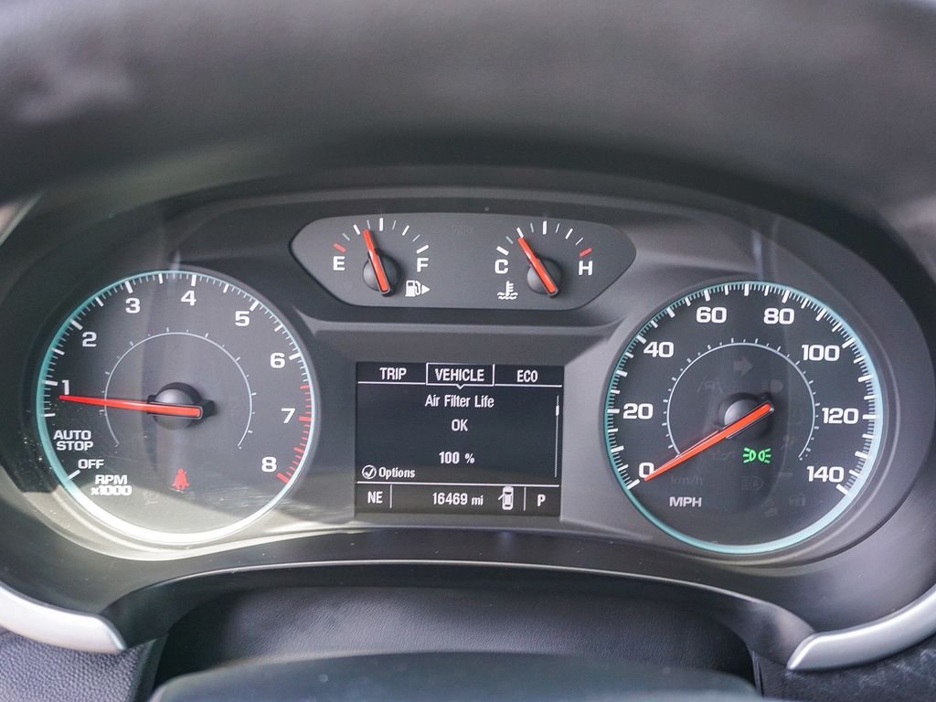 Used 2025 Gray Chevrolet LT image 21