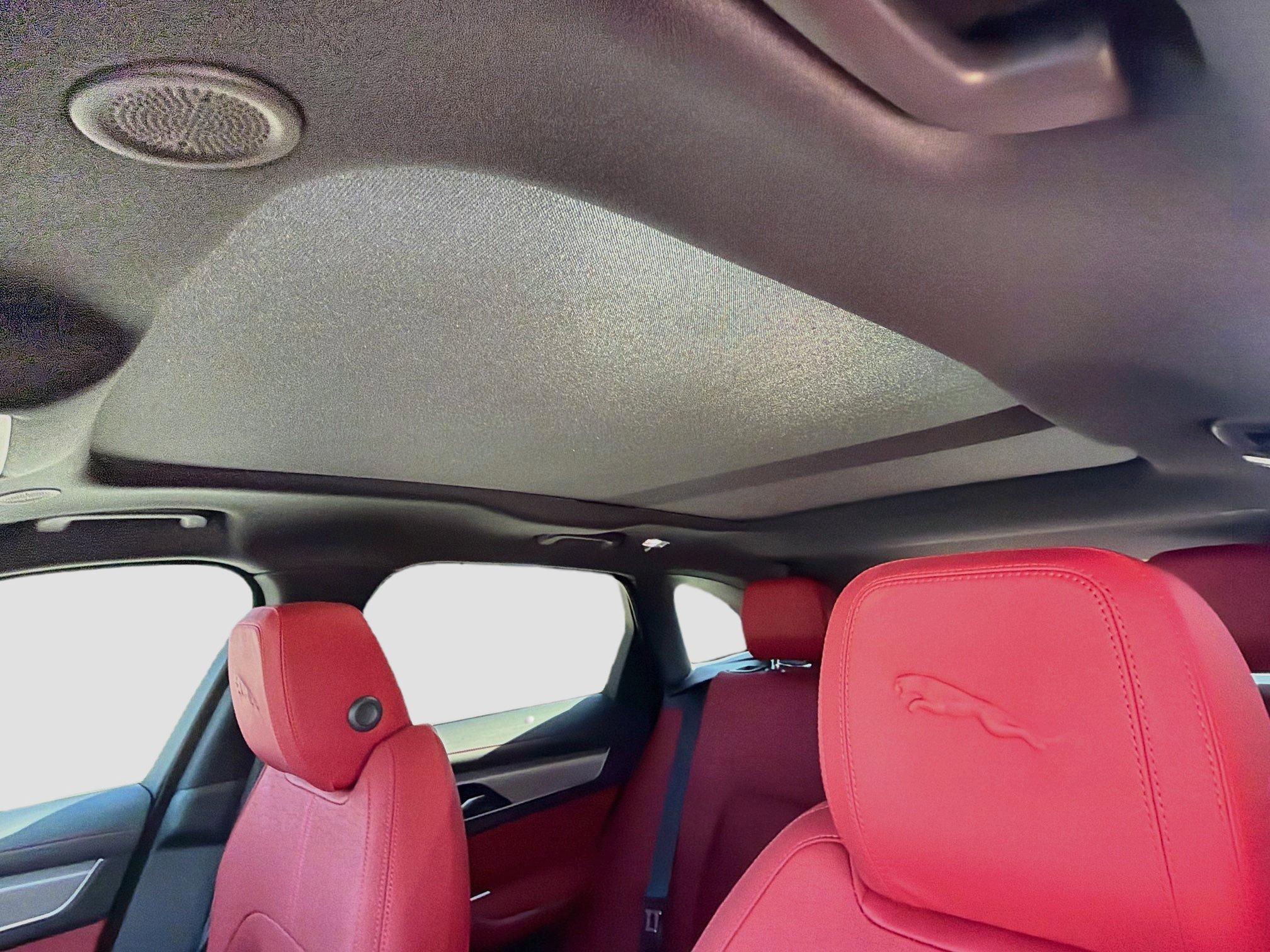 2026 Jaguar F-Pace R-Dynamic S - Photo 25