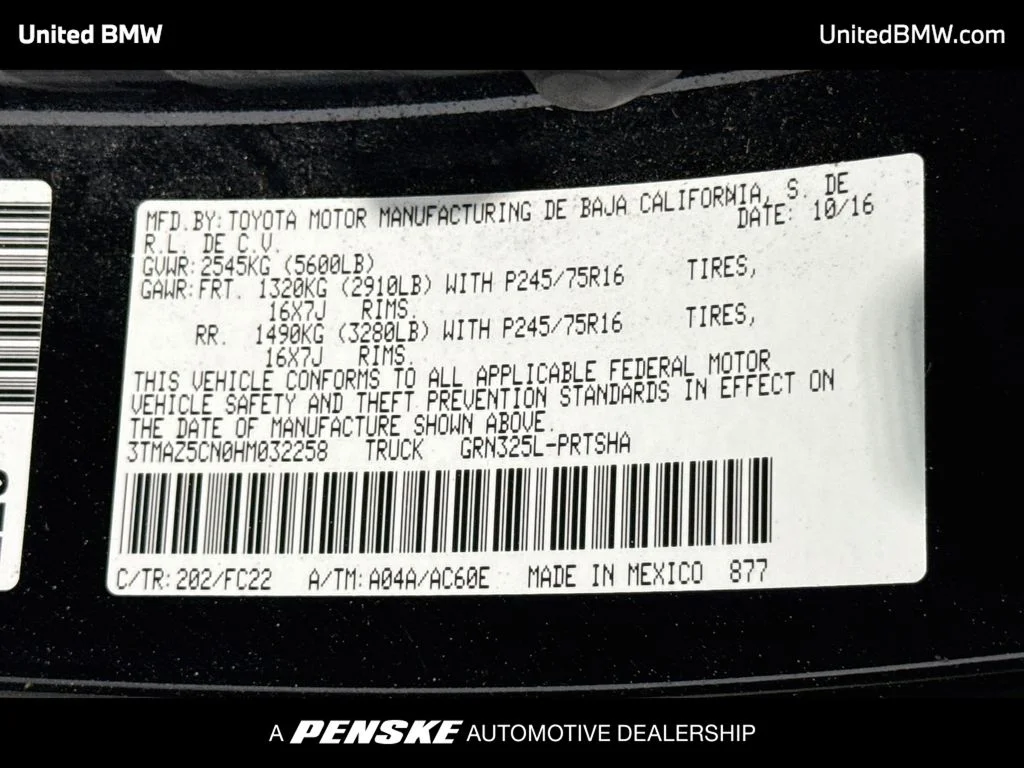 Used 2017 Black Toyota SR5 image 22