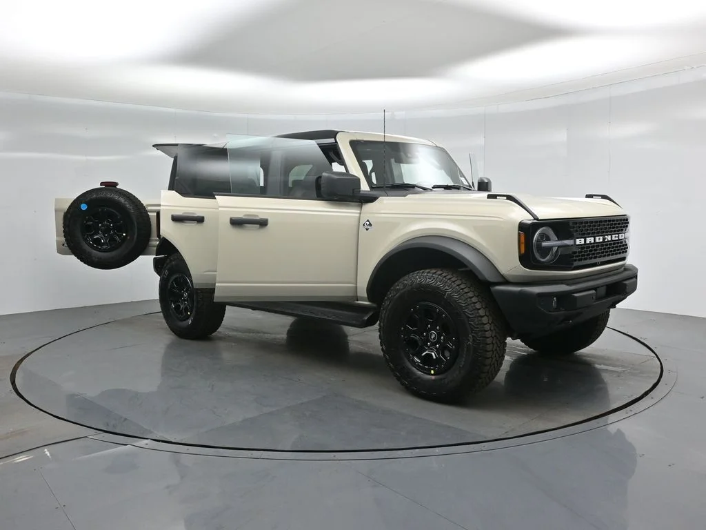New 2026 Desert Sand Ford Outer Banks image 29