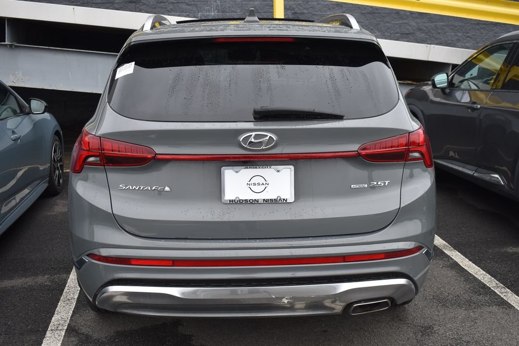 Used 2023 Gray Hyundai Calligraphy image 2