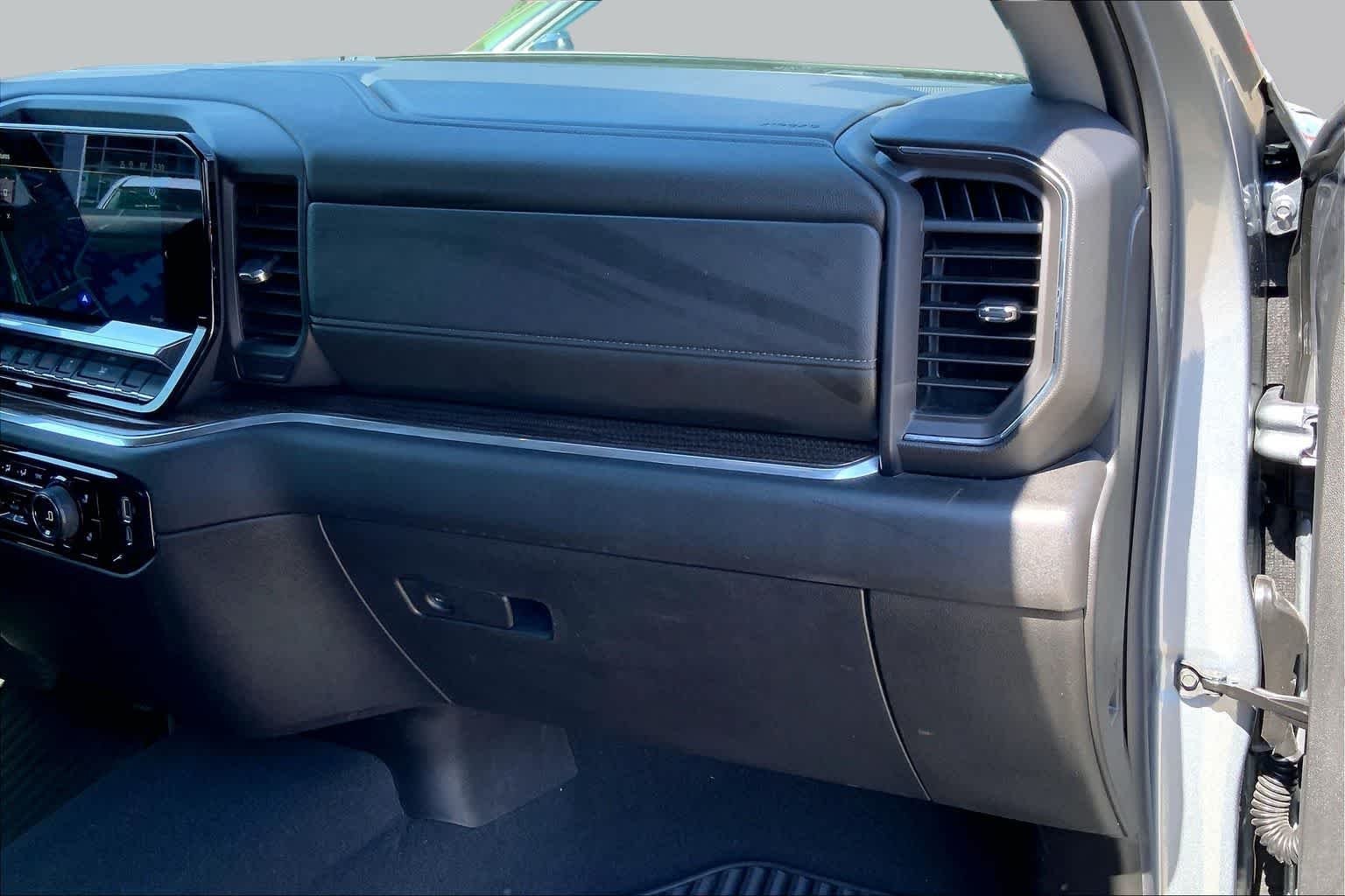 Used 2025 Sterling Gray Metallic Chevrolet LT image 30
