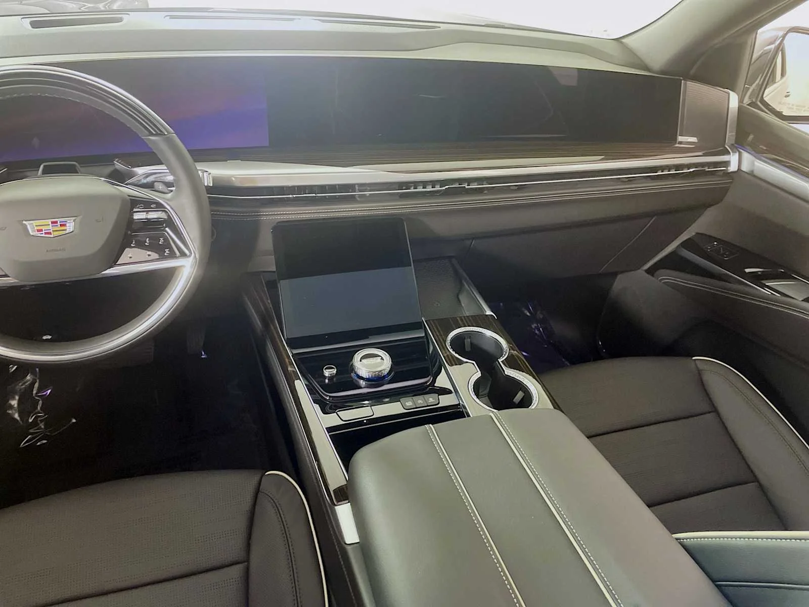 New 2026 Black Raven Cadillac Luxury image 23