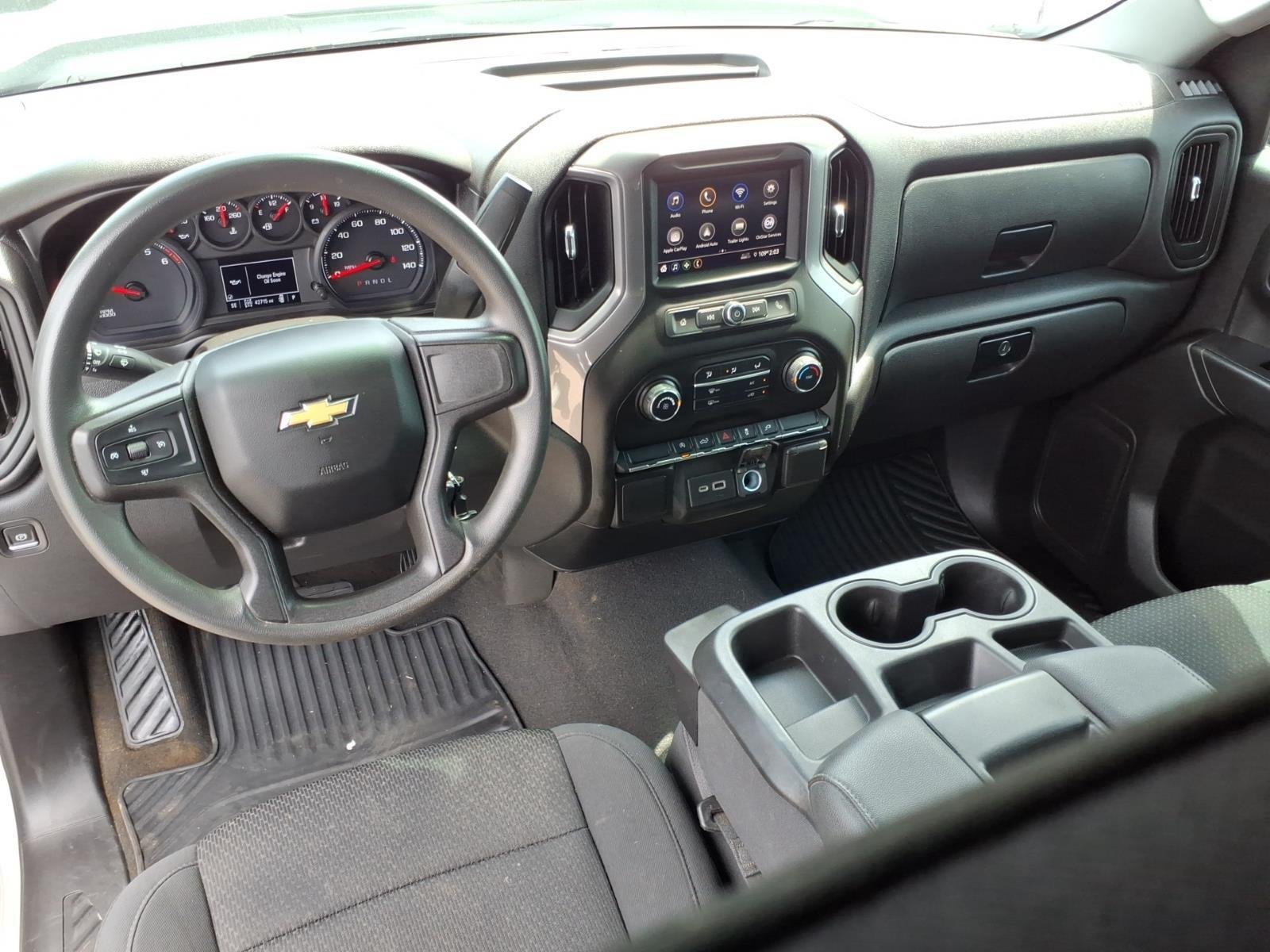 Used 2021 Silver Ice Metallic Chevrolet Custom image 21