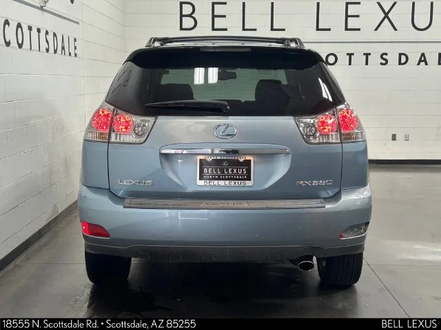 Used 2005 Blue Lexus 330 image 6