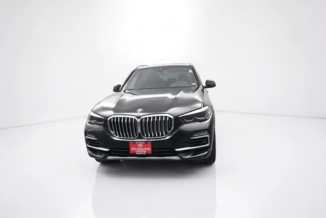 Used 2020 Black BMW xDrive40i image 31