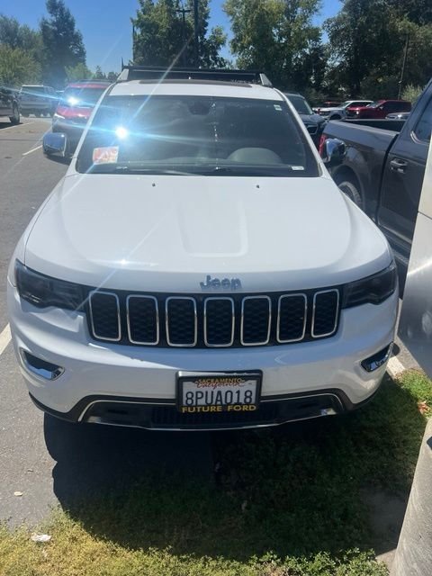 Used 2019 White Jeep Limited image 3
