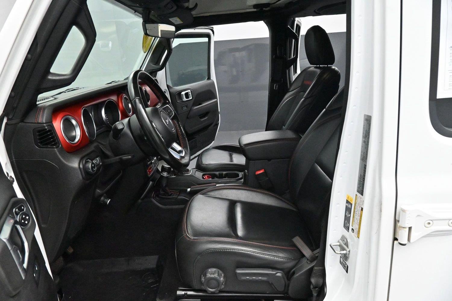 Used 2021 Bright White Clearcoat Jeep Rubicon image 11