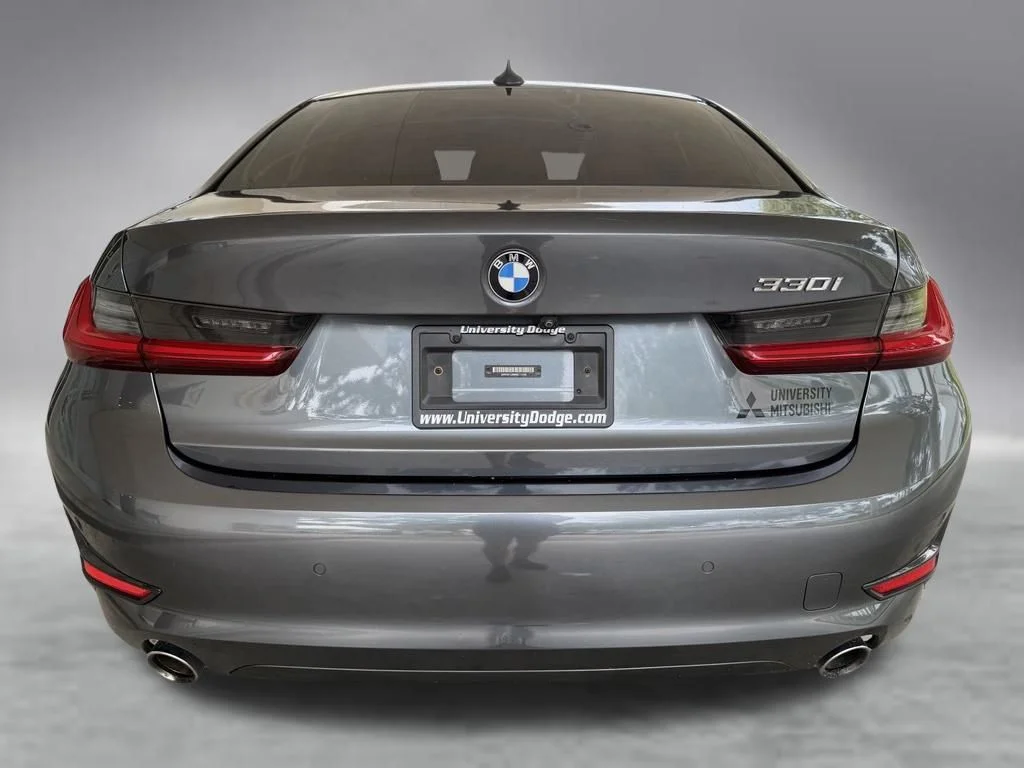Used 2021 Gray BMW 330i image 33