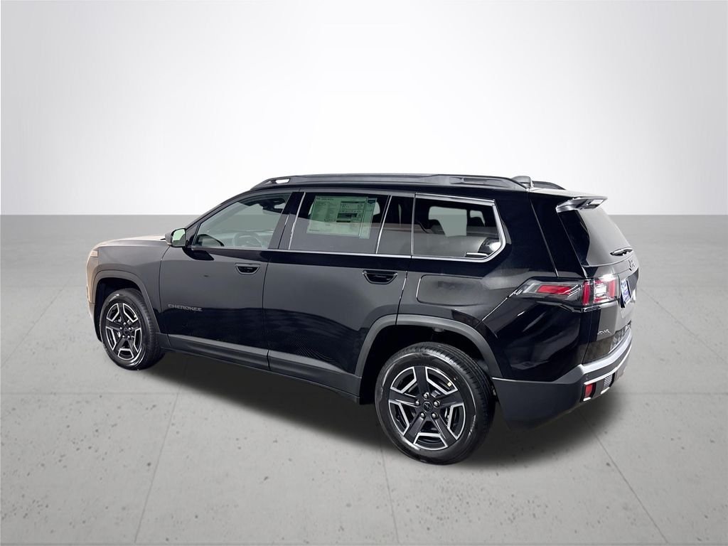New 2026 Diamond Black Crystal Pearlcoat Jeep Limited image 8