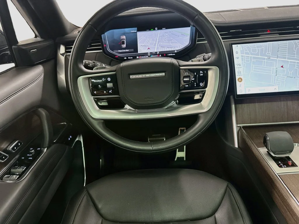 Used 2024 Santorini Black Metallic Land Rover SE image 23