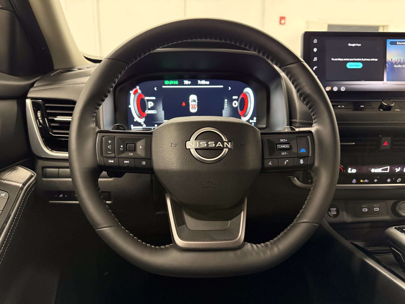 Used 2025 Gray Nissan SL image 15