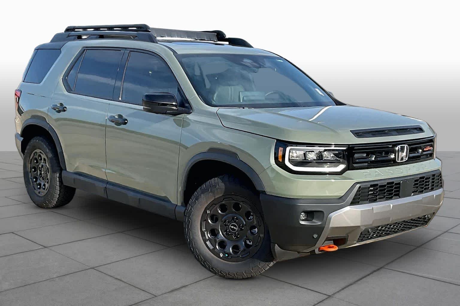 Certified Used 2026 Ash Green Metallic Honda TrailSport Elite image 3