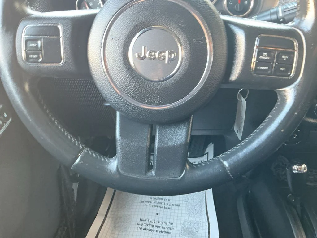 Used 2014 Gray Jeep Sport image 18