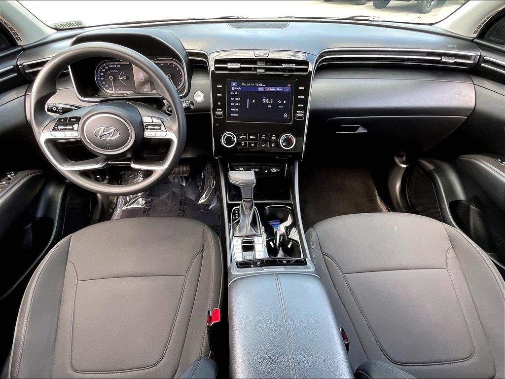 Used 2023 Amazon Gray Hyundai SEL image 20