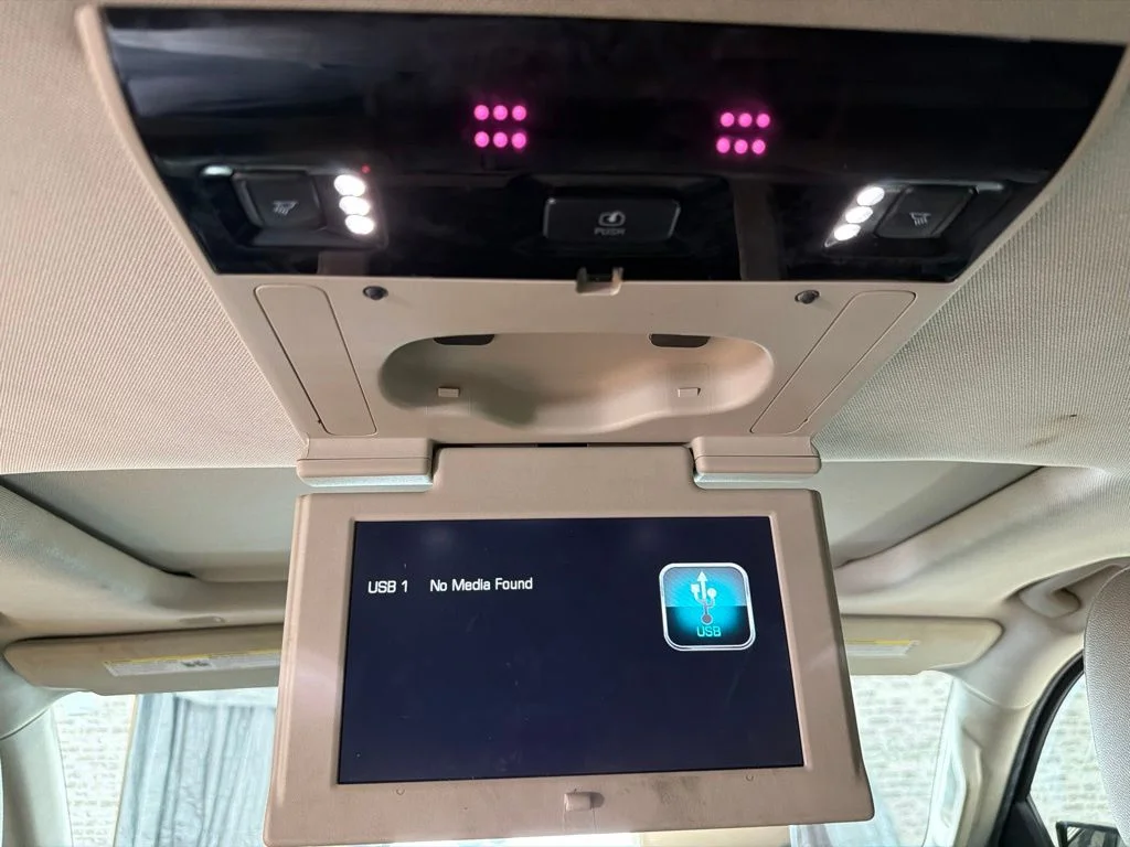 Used 2020 Silver Ice Metallic Chevrolet LT image 24