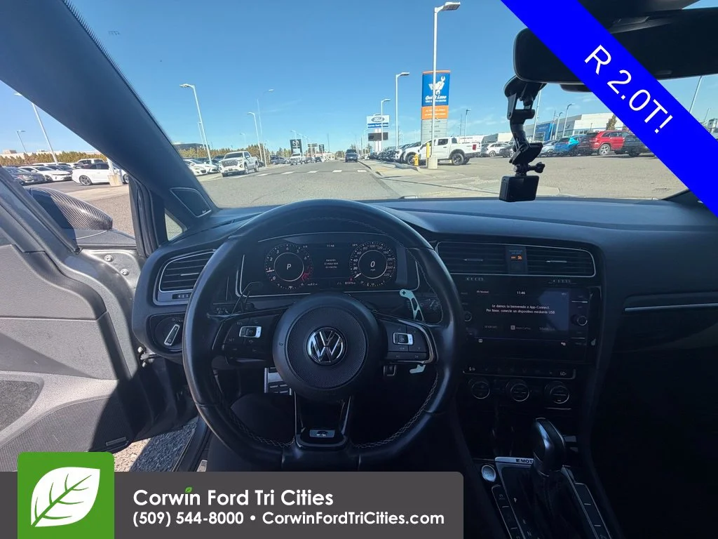 Used 2019  Volkswagen DCC & Navigation 4Motion image 2