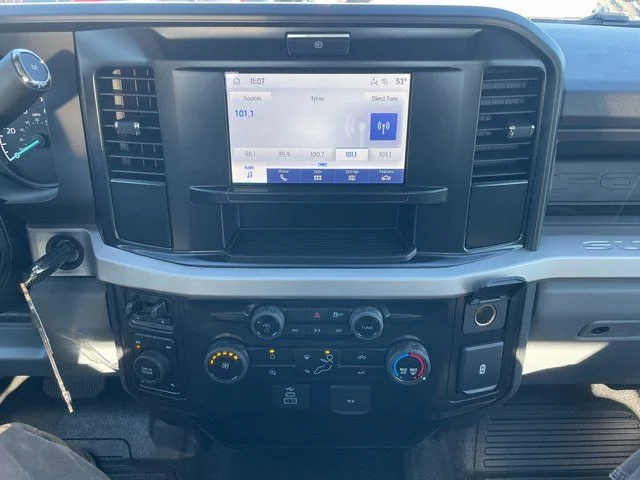 2026 Ford F-350 Super Duty Chassis Cab XL - Photo 20