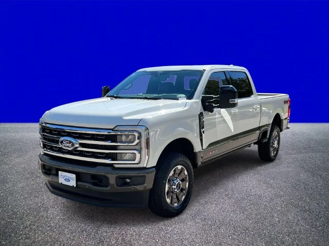 New 2027 Star White Metallic Tri-Coat Ford F-350® King Ranch® image 7
