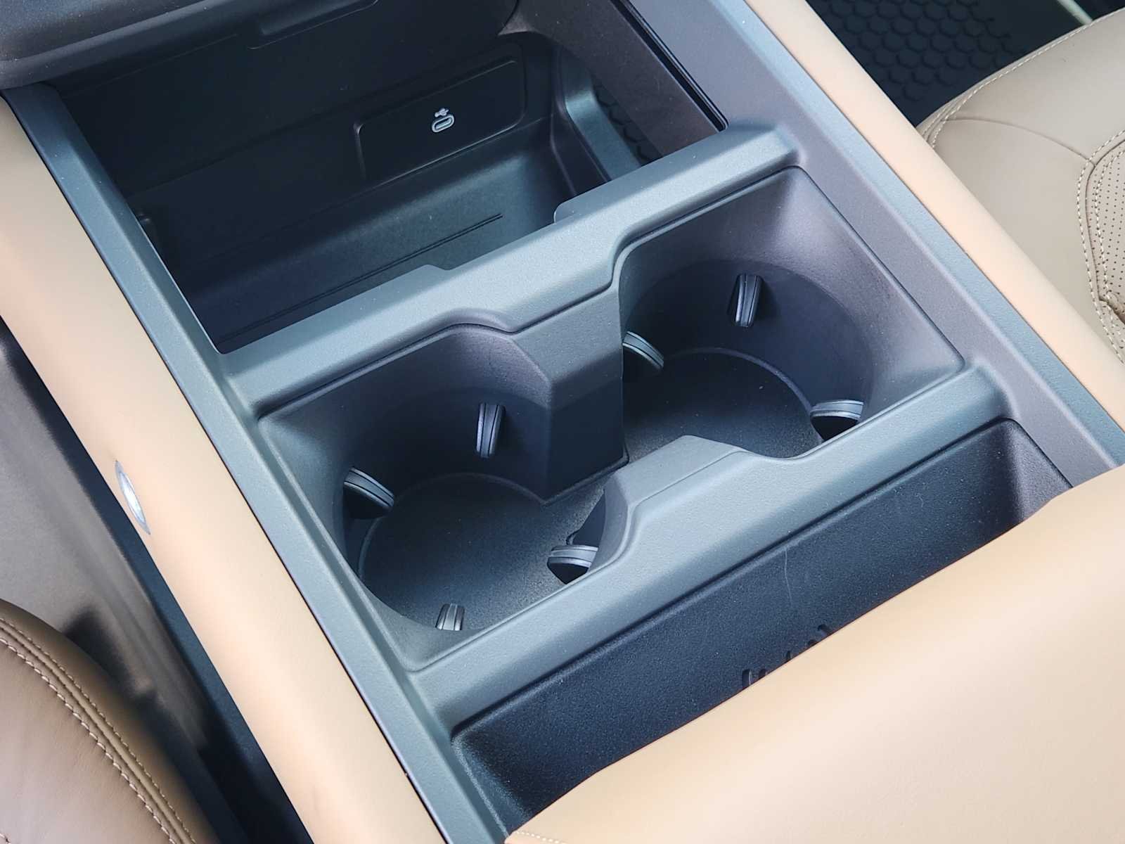New 2026 Fuji White LAND ROVER X-Dynamic SE image 19