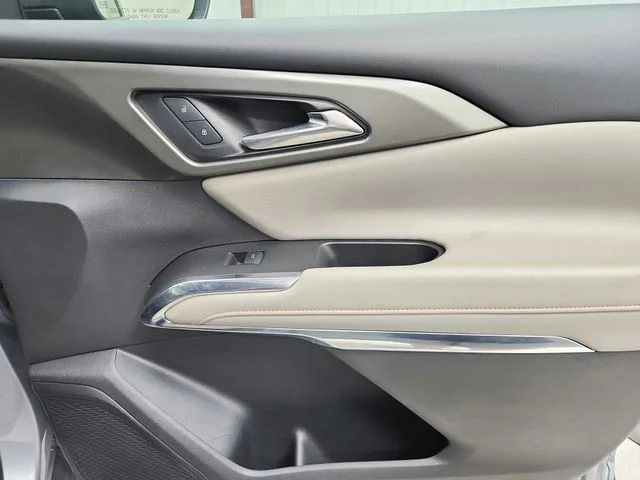 Used 2025 Sterling Gray Metallic Chevrolet LT image 44