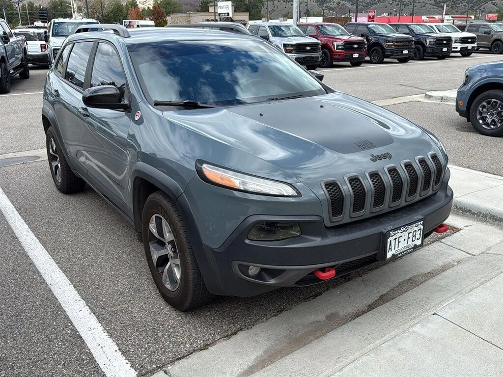 Used 2014 Anvil Clear Coat Jeep Trailhawk image 3