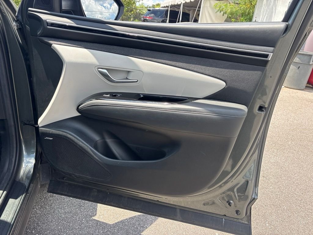2022 Hyundai Tucson Limited - Photo 18