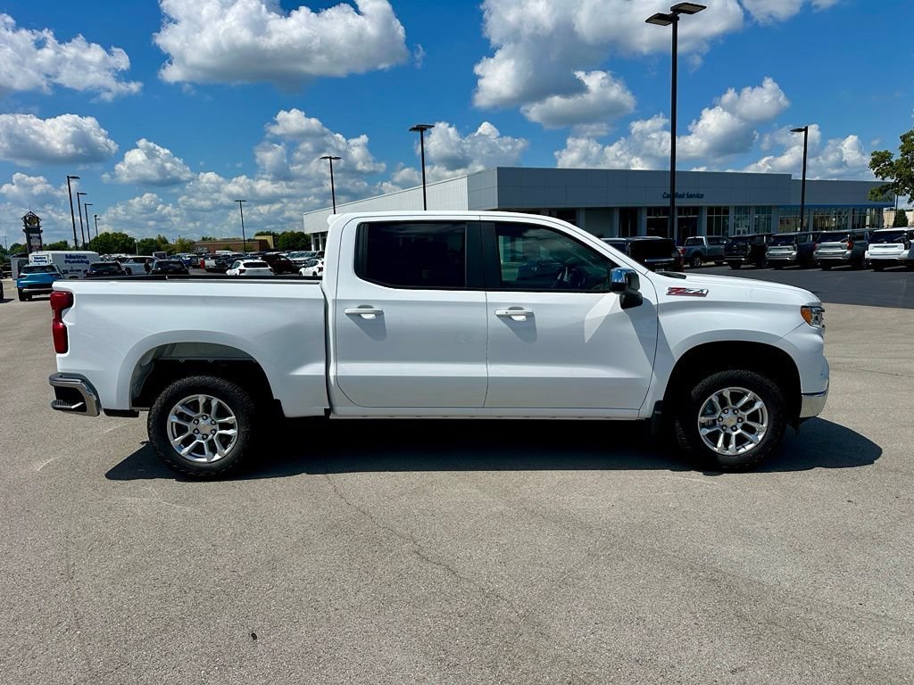 New 2026 Summit White Chevrolet LT image 2