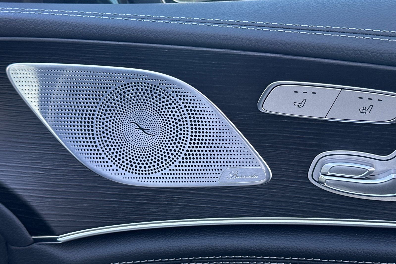 New 2026 Polar White Mercedes-Benz Base image 5
