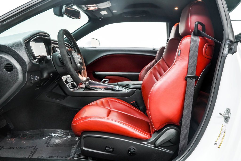 Used 2018 White Dodge SRT image 17