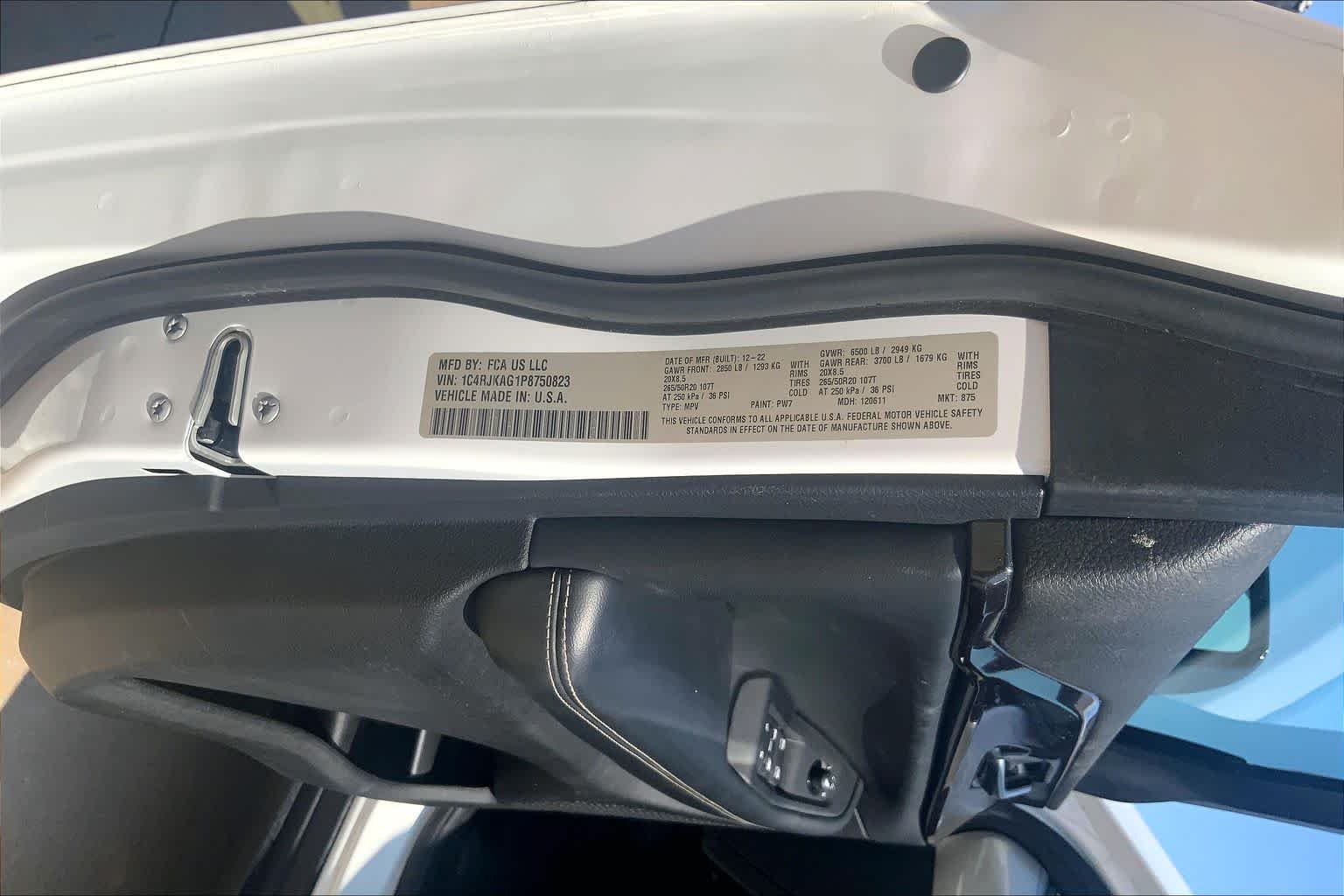 Used 2023 Bright White Clearcoat Jeep Altitude image 33