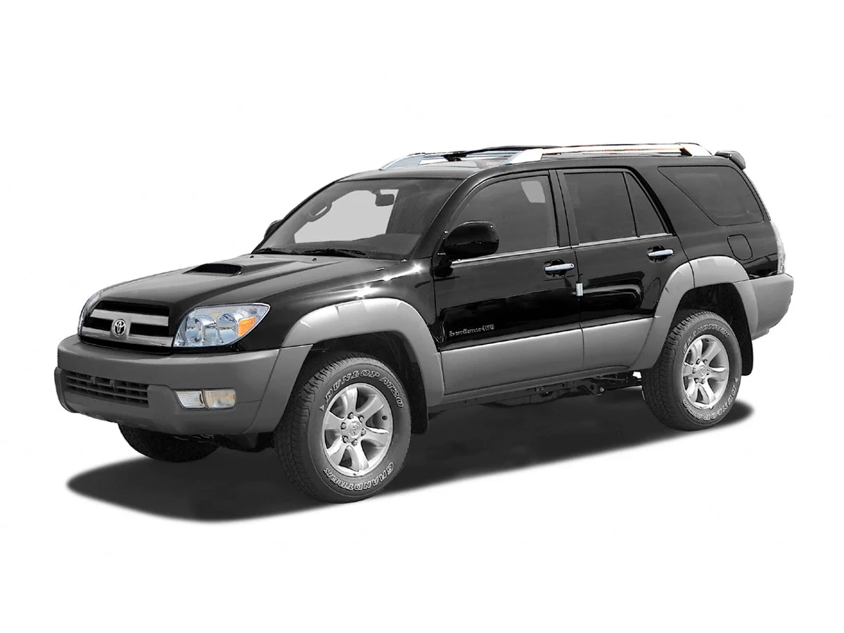 Used 2005 Red Toyota  image 2