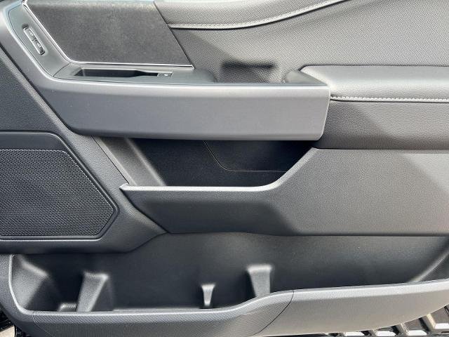 New 2026 Agate Black Metallic Ford XLT image 28