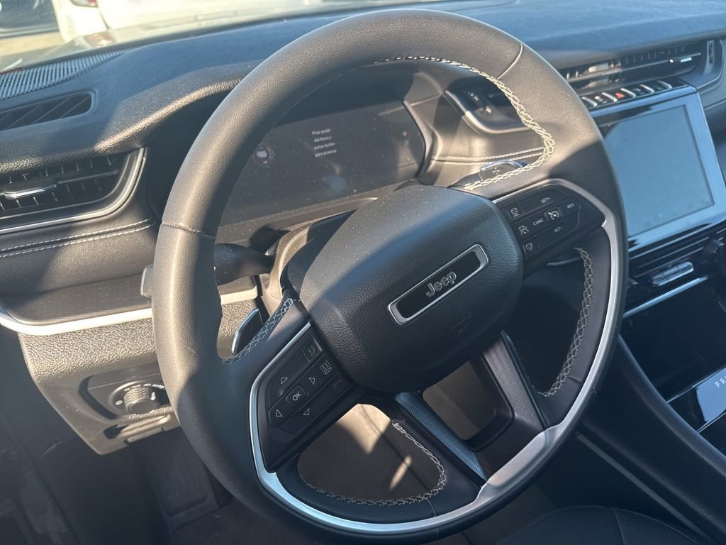 2023 Jeep Grand Cherokee L Laredo - Photo 11