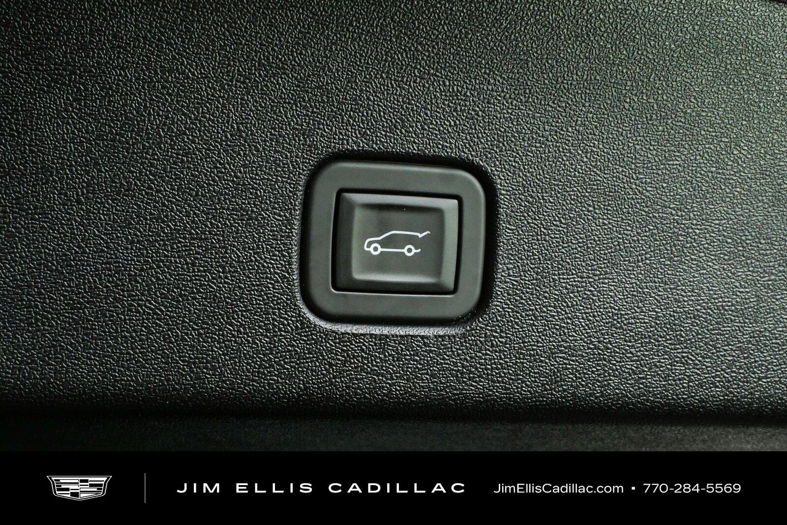 Used 2025 Crystal White Tricoat Cadillac Luxury 1 image 33