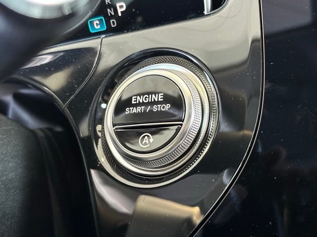 2025 Mercedes-Benz E-Class E350 - Photo 28