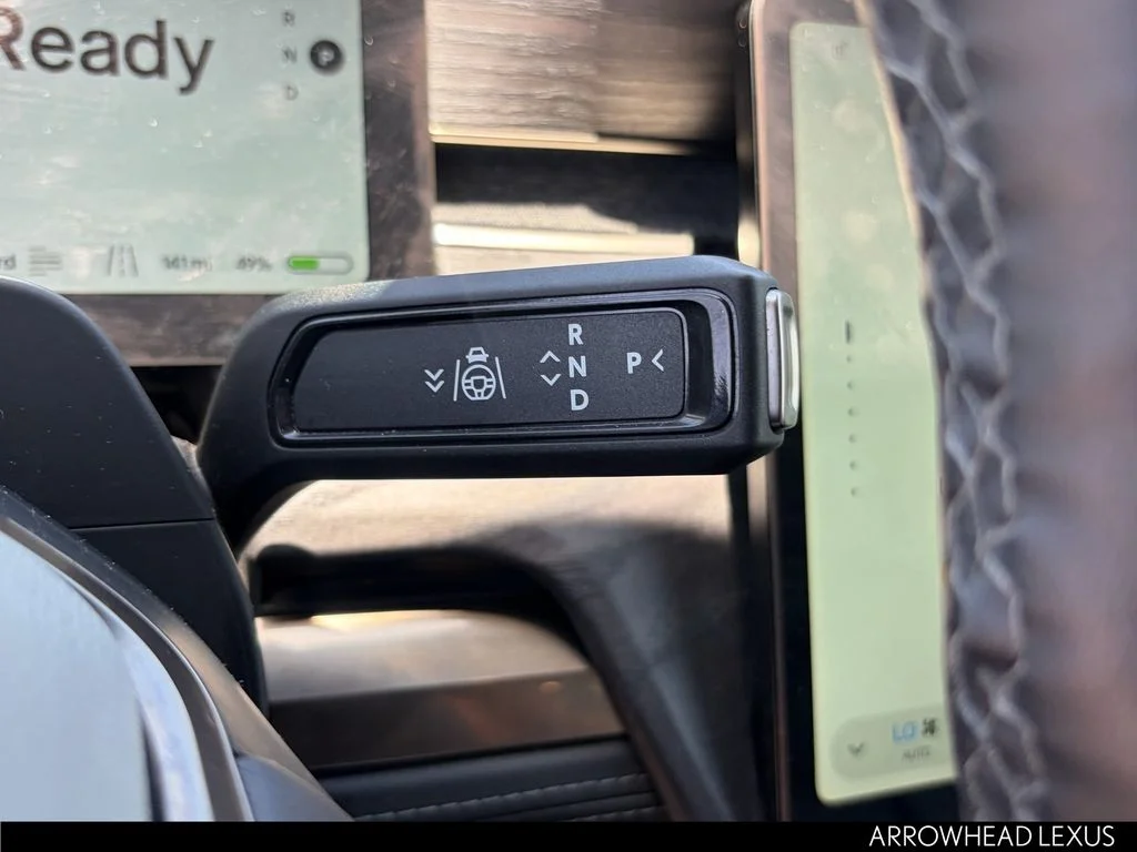 Used 2023  Rivian Adventure image 21