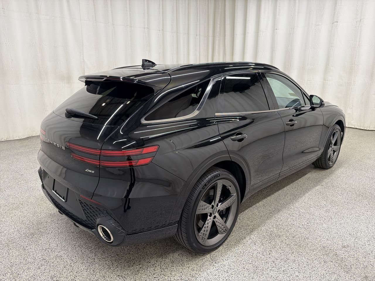 Certified Used 2025 Vik Black Genesis 2.5T Sport Prestige image 8