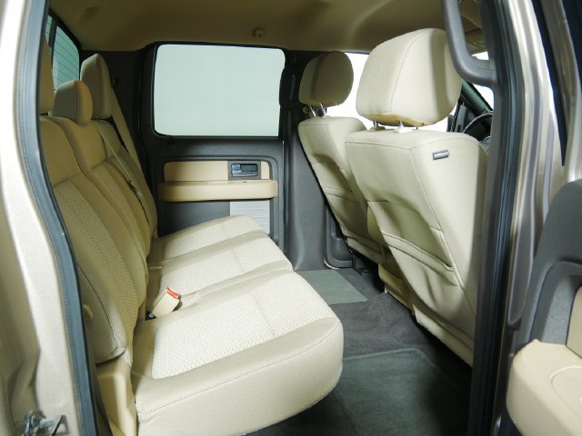 Used 2013  Ford XLT image 15