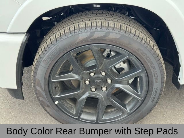 New 2026 Ivory White Tri-Coat Pearl-Coat Exterior Paint RAM Laramie image 12