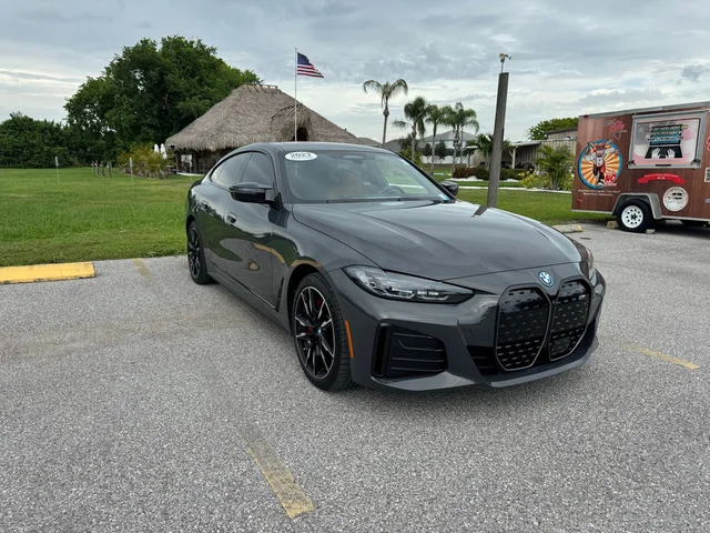 2023 BMW i4 M50's photo